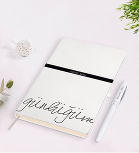 BK Gift Kişiye Özel İsimli Günlüğüm Tasarımlı Beyaz Defter Kalem Seti-1