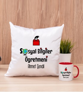 Sosyal Bilgiler Öğretmeni Kare Yastık ve Kırmızı Kupa Bardak
