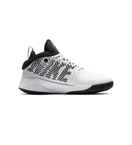 Nike Team Hustle D 9 Çocuk Beyaz Basketbol Ayakkabısı AQ4224-100
