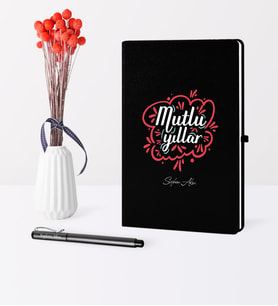 BK Gift Kişiye Özel Yılbaşı Mutlu Yıllar Temalı Siyah Defter Kalem Seti - 3