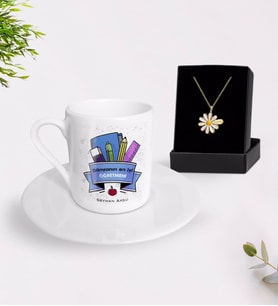 BK Gift Kişiye Özel Dünyanın En İyi Öğretmeni Türk Kahvesi Fincanı ve İsimli Papatya Kolye Hediye Seti-23 (Model 1)