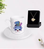 BK Gift Kişiye Özel Dünyanın En İyi Öğretmeni Türk Kahvesi Fincanı ve İsimli Papatya Kolye Hediye Seti-23 (Model 1)