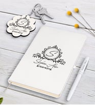 BK Gift Kişiye Özel İsimli Beyaz Defter Kalem Ve Anahtarlık Hediye Seti-11 (Model 1)