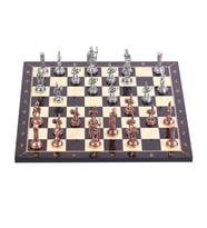 Orta Boy Metal Roma Satranç Takımı Antik ve Ceviz Desenli MDF Ahşap Satranç Tahtası (37x37 cm.) (Çok Renkli)