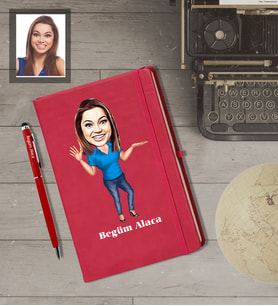 Kişiye Özel Patron Karikatürlü  Kırmızı Defter Kalem Hediye Seti Bayan-12