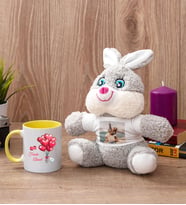 Sevgililere Özel Balon Tasarım Sarı Kupa Bardak ve Peluş Tavşan
