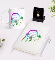 BK Gift Kişiye Özel Resim Öğretmeni Beyaz Kupa Defter Kalem ve İsimli Papatya Kolye Hediye Seti-4 (Model 1)