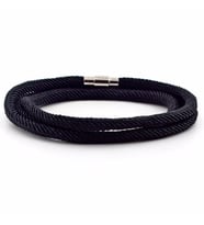 ÜÇ SIRA SARMA METAL MIKNATIS SİYAH ERKEK BİLEKLİK BT352