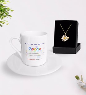 BK Gift Kişiye Özel Google Dünyanın En İyi Öğretmeni Türk Kahvesi Fincanı ve İsimli Papatya Kolye Hediye Seti (Model 1)