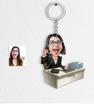BK Gift Kişiye Özel Bayan Ceo Karikatür Anahtarlık  1