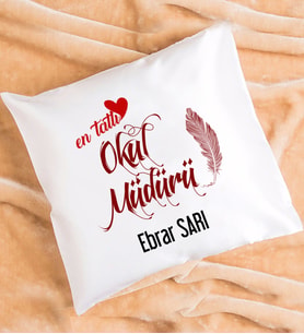 Mesajlı Okul Müdürü Yastık