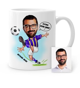BK Gift Kişiye Özel Futbolcu Sarı Lacivert Karikatür Beyaz Kupa Bardak  1