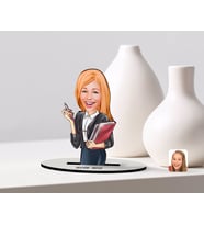 BK Gift Kişiye Özel Kadın Yönetici Karikatürlü Ahşap Biblo Model-1 (Beyaz)