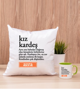Kız Kardeş Kelime Anlamı Kare Yastık ve Yeşil Kupa Bardak