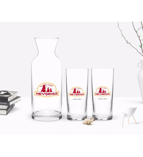 BK Gift Kişiye Özel Renkli Baskılı Nevşehir Tasarımlı Turistik İkili Rakı Bardağı ve Karaf Hediye Seti-1 (Beyaz)