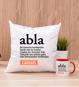 Abla Kelime Anlamı Kare Yastık ve Kırmızı Kupa Bardak
