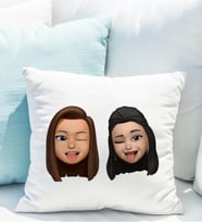 Emoji Kız Arkadaş Stiker Yastığı