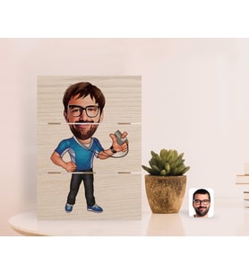 BK Gift Kişiye Özel Erkek Antrenör Karikatürlü Otantik Masaüstü Ahşap Palet Çerçeve-1 (Beyaz)