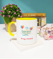 Doğum Günün Kutlu Olsun Tasarımlı Kişiye Özel Doğum Günü Kupa Bardak Sarı