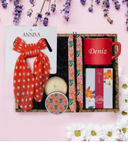 Kişiye Özel Kırmızı Nescafe Fincanı, Fular, Tütsü Seti, Kokulu Mum, Bitki Çayı