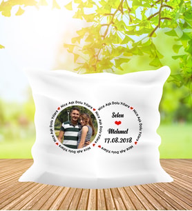 Kişiye Özel Fotoğraf Baskılı Halka Tasarımlı 40 Cm Kare Yastık