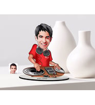 BK Gift Kişiye Özel Erkek DJ Karikatürlü Ahşap Biblo Model (Beyaz)