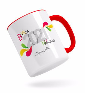 BK Gift Kişiye Özel 2024 Bu Yılda Hep Gülümse Kırmızı Kupa Bardak-1