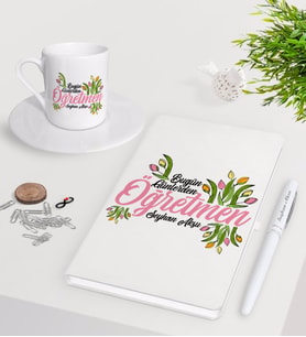 BK Gift Kişiye Özel Bugün Günlerden Öğretmen Beyaz Defter Kalem Türk Kahvesi Fincanı Seti-1 (Model 1)