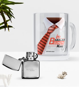 BK Gift Kişiye Özel İlk Babalar Günün Kutlu Olsun Cam Kupa Bardak Benzinli Çakmak Seti-4 (Model 1)