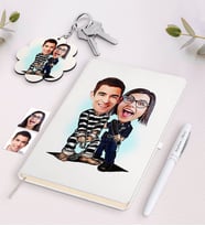BK Gift Kişiye Özel Sevgili Karikatürlü Beyaz Defter Kalem ve Anahtarlık Hediye Seti-7 (Model 1)