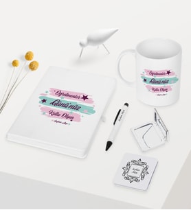 BK Gift Kişiye Özel Öğretmenler Gününüz Kutlu Olsun Temalı Beyaz Defter Kalem Kupa Ayna Seti - 4