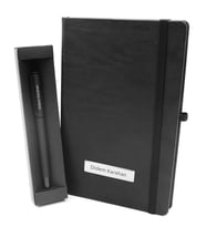 Kişiye Özel Siyah Defter & Mat Roller Kalem Hediye Seti (Siyah)