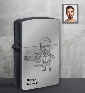 Kişiye Özel Yılbaşı Erkek Karikatürlü Siyah Benzinli Çakmak Model-11