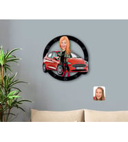 BK Gift Kişiye Özel Plakalı Kadın Ford Fiesta Karikatürlü Ahşap Duvar Saati-1 (Beyaz)