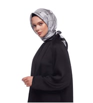 İpekevi Gümüş Monogram Tivil İpek Eşarp