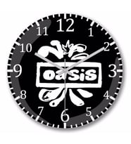 Oasis Logo Duvar Saati Bombeli Gercek Cam