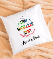 Zihin Engelliler Sınıfı Öğretmeni Yastık