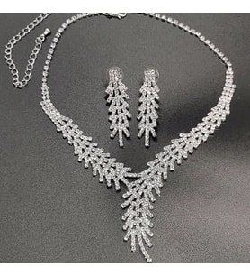 Chavin Düğün Nişan Kına Damla Taşlı Bayan Kolye Küpe Set eg89