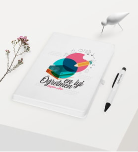 BK Gift Kişiye Özel En İyi Öğretmen Temalı Beyaz Defter Kalem Hediye Seti - 3