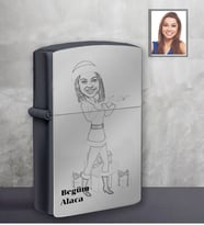 Kişiye Özel Yılbaşı Bayan Karikatürlü Siyah Benzinli Çakmak Model-6
