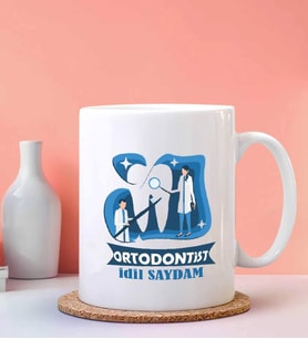Kişiye Özel Ortodontist 2 Tasarımlı Beyaz Kupa