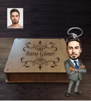 Kişiye Özel Öğretmen Karikatürlü  Ahşap Anahtarlık Kutulu Bay-6