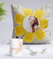 BK Gift Kişiye Özel Fotoğraflı Papatya Yastık Kupa ve Silver Papatya Anahtarlık-2 (Model 1)