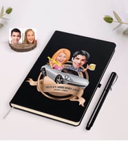 BK Gift Kişiye Özel Yılın En Mükemmel Çifti Karikatürlü Siyah Defter ve Kalem Hediye Seti-53