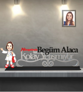 Kişiye Özel Doktor Karikatürlü Kolay Yetişmiyor Ahşap Biblo Bayan-1