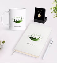 BK Gift Kişiye Özel Arapça Öğretmeni Beyaz Kupa Defter Kalem ve İsimli Papatya Kolye Hediye Seti-2 (Model 1)