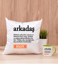 Arkadaş Kelime Anlamı Kare Yastık ve Yeşil Kupa Bardak