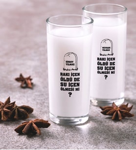 BK Gift Kişiye Özel Renkli Baskılı Rakı İçen Öldü De Su İçen Ölmedi Mi İkili Rakı Bardağı Seti-1 (Beyaz)