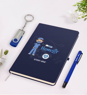 BK Gift Kişiye Özel Hemşir Temalı Lacivert Defter Kalem 32gb USB Bellek Hediye Seti-1 (Model 1)