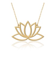 Sade Lotus Çiçeği Altın Kaplama Gümüş Kolye